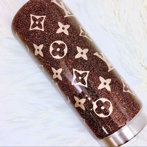 Private listing for @fendimom